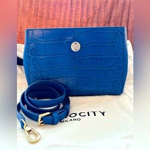 Authentic MetroCity sling bag